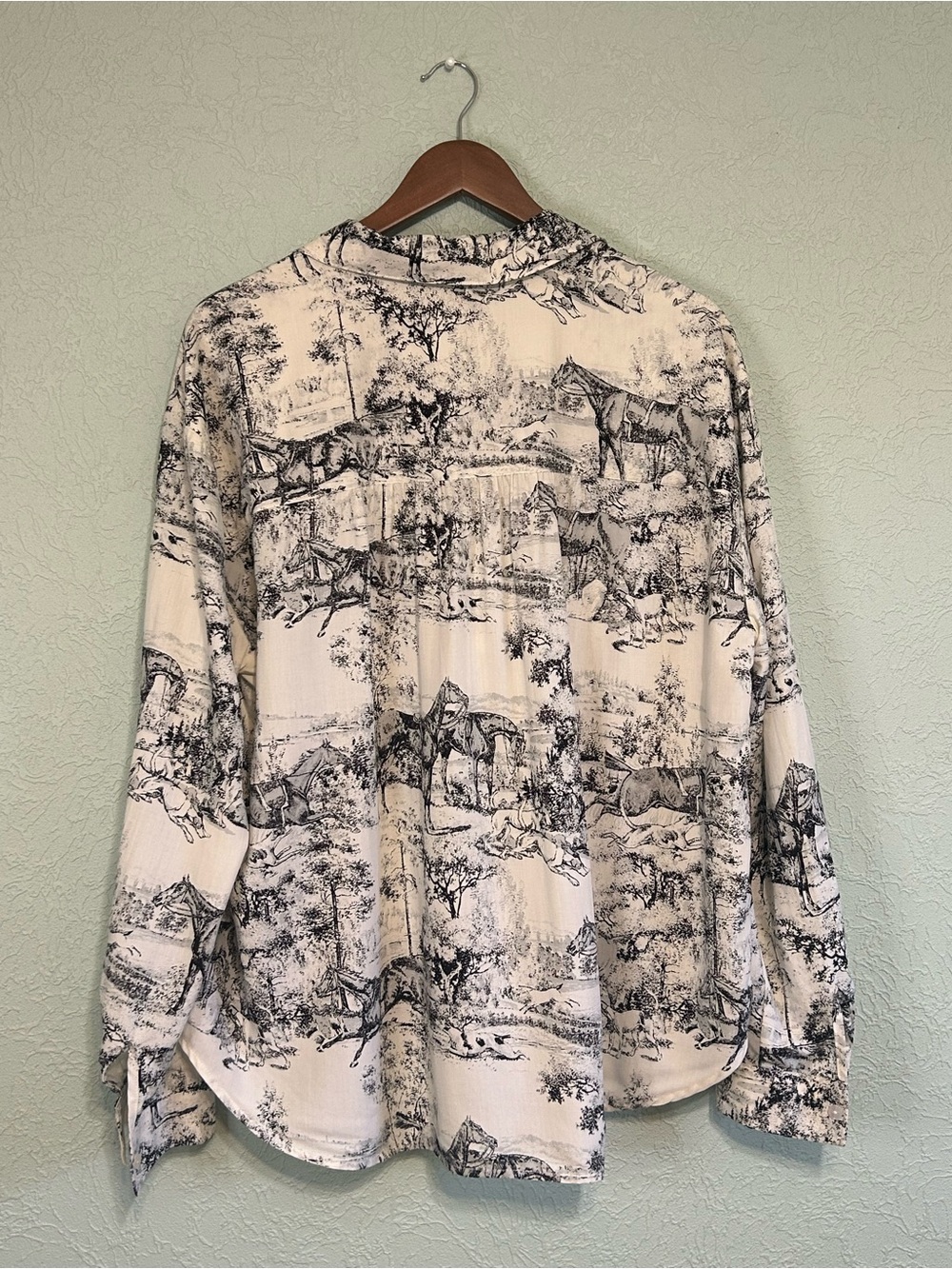 Jane + Delancey Horse Equestrian Toile Button Down Blouse XL - Picture 4 of 13